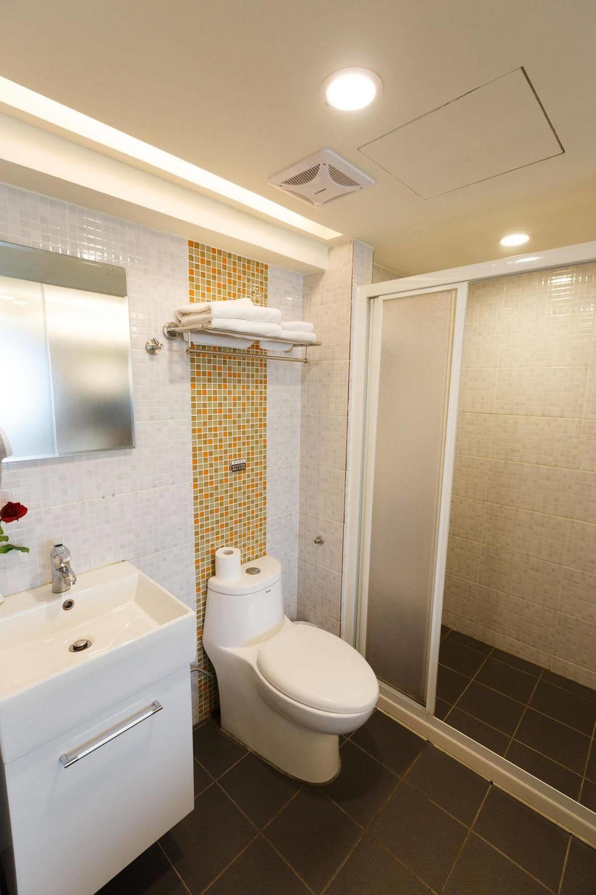 Wecan Hotel Kaohsziung Kültér fotó
