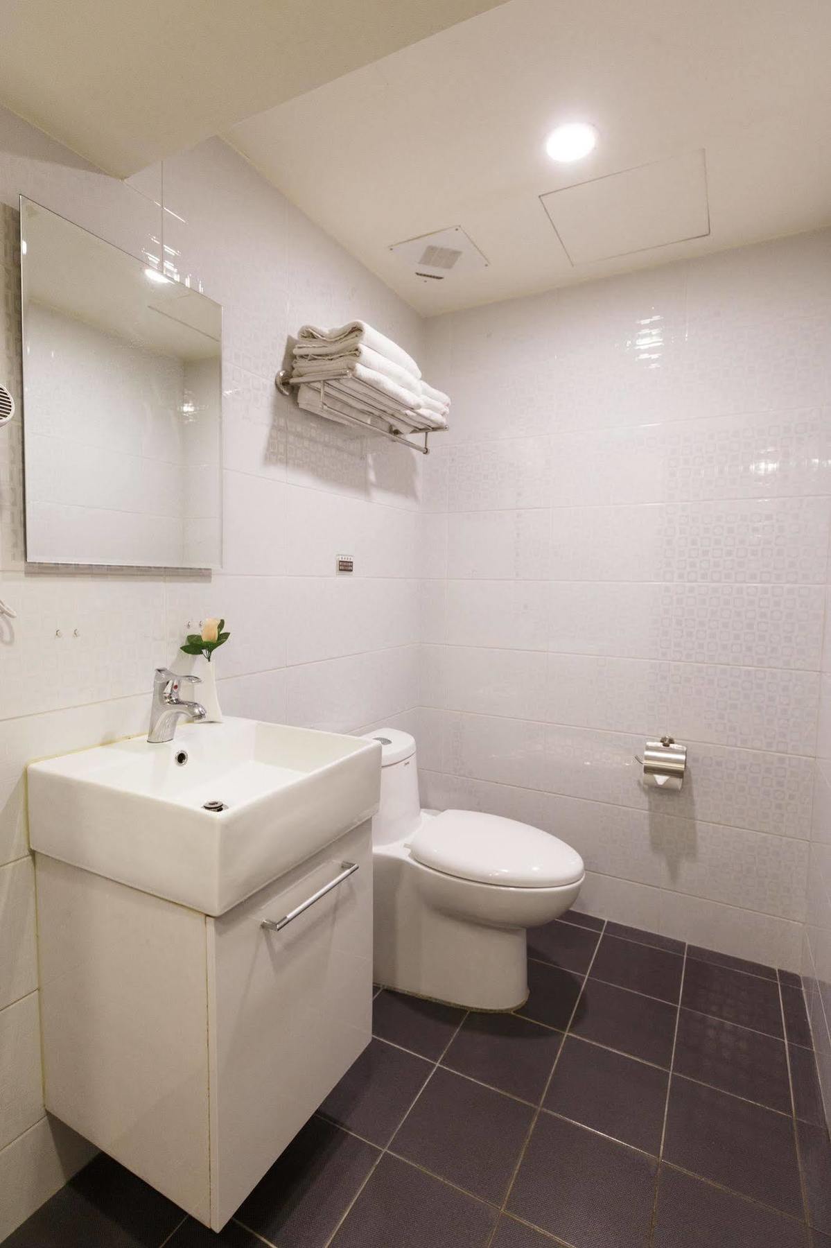 Wecan Hotel Kaohsziung Kültér fotó